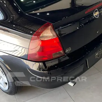 Corsa Sed. Premium 1.4 8V ECONOFLEX 4p