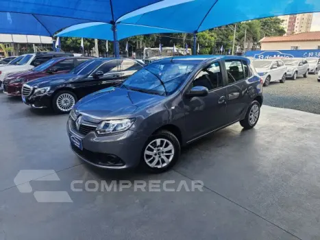 Renault SANDERO - 1.0 EXPRESSION 16V 4P MANUAL 4 portas