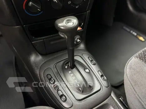 Vectra CD 2.2 16V / 2.0 16V Mec./Aut.