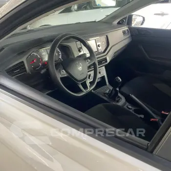 Polo Track 1.0 Flex 12V 5p