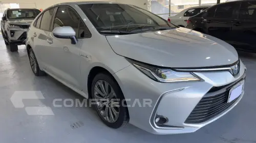 COROLLA 1.8 VVT-I Hybrid Altis