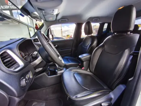 Renegade1.8 4x2 Flex 16V Aut.