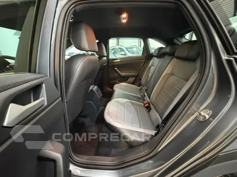 Nivus Highline 1.0 200 TSI Flex Aut.