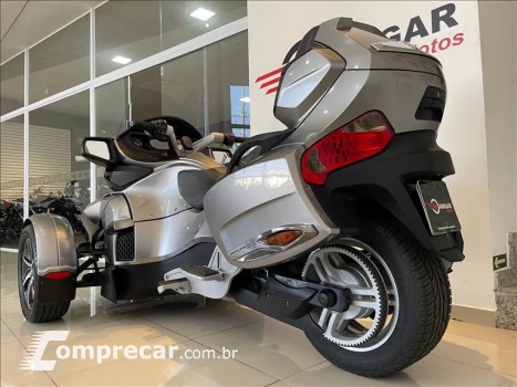CAN AM SPYDER RT S
