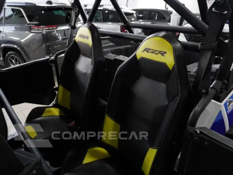 RZR XP 4 1000 4X4 (UTV)