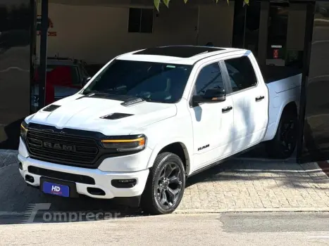 RAM 1500 LIMITED HEMI 4 portas