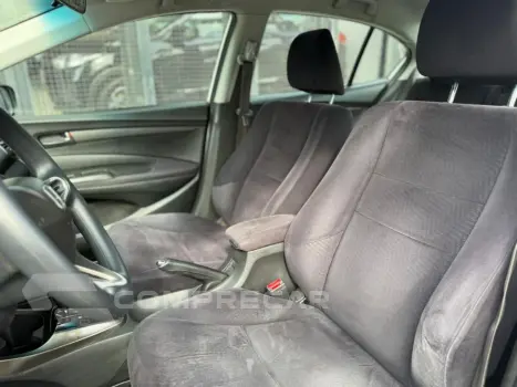 CITY Sedan LX 1.5 Flex 16V 4p Aut.