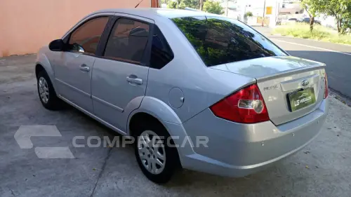 FIESTA 1.6 MPI First Sedan 8V