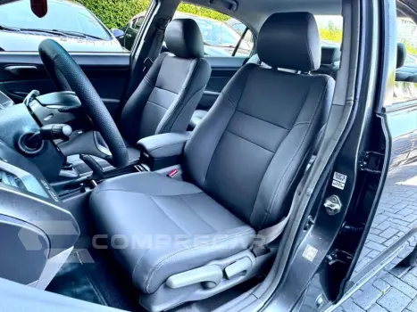 CIVIC 1.8 LXL 16V FLEX 4P MANUAL