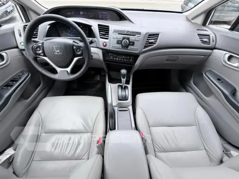 CIVIC 2.0 LXR 16V FLEX 4P AUTOMÁTICO