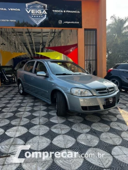ASTRA 2.0 MPFI CD Sedan 8V