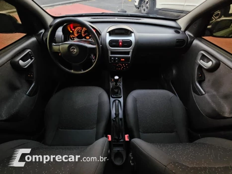 Corsa Sed. Premium 1.4 8V ECONOFLEX 4p