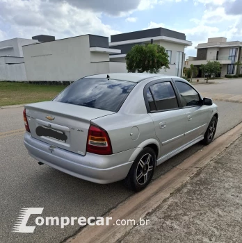 ASTRA 1.8 MPFI GL 8V