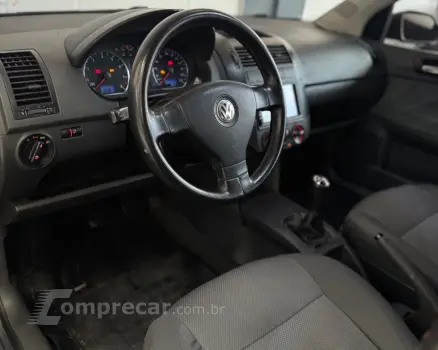 Polo Sedan 1.6 Mi Total Flex 8V 4p