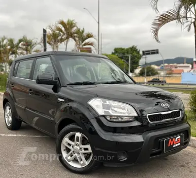 Kia SOUL 1.6 U.111 16V 4 portas