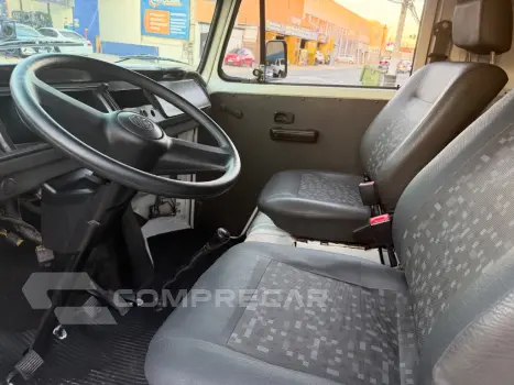 Kombi Furgão 1.4 Mi Total Flex 8V
