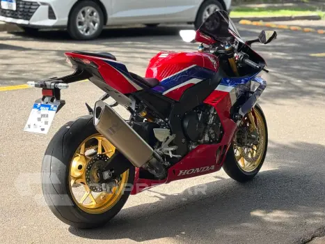 CBR 1000RR-R Fireblade SP