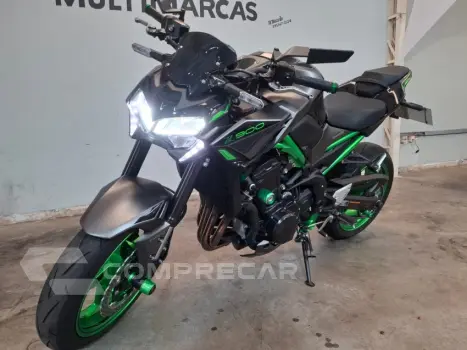 KAWASAKI Z 900