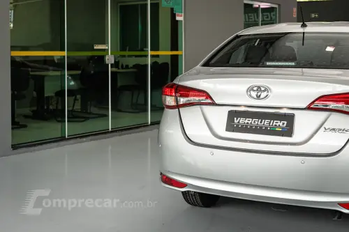 YARIS 1.5 16V Sedan XL live Multidrive