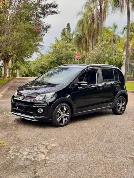 Volkswagen UP 1.0 170 TSI Xtreme 4 portas