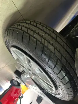 Kwid KWID Zen 1.0 Flex 12V 5p Mec.