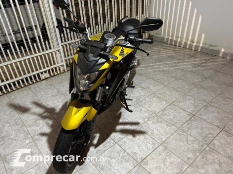 CB Twister 300F