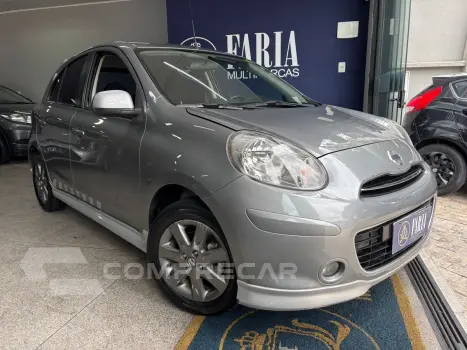 NISSAN MARCH SR 1.6 16V Flex Fuel 5p 4 portas