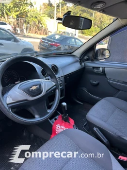 CELTA 1.0 MPFI LT 8V