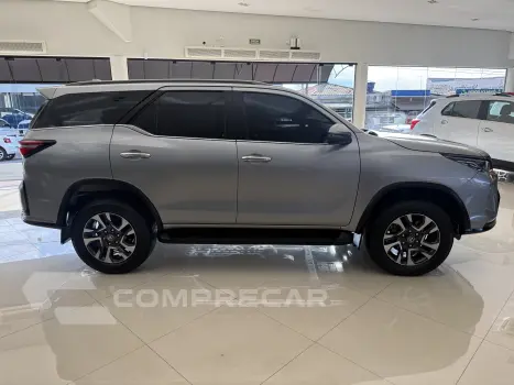 HILUX SW4 2.8 D-4d Turbo SRX Platinum 7L 4X4