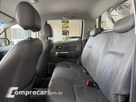 Hilux CD SRV 2.7 4x4