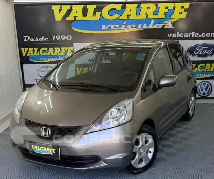 Honda FIT 1.4 LX 16V 4 portas