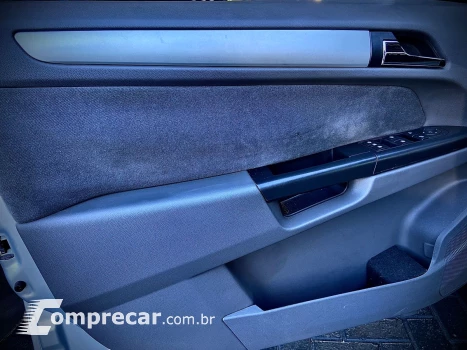 VECTRA 2.0 MPFI Elegance 8V