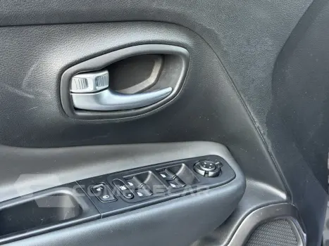 RENEGADE 1.3 T270 TURBO FLEX S 4X4 AT9