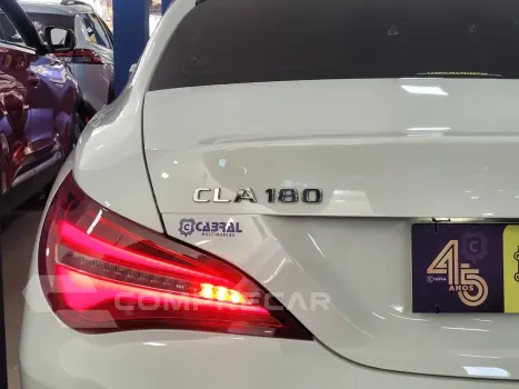 CLA-180 1.6 16V 122cv Aut.