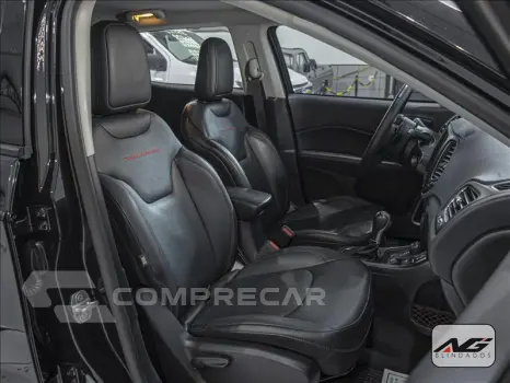 COMPASS 2.0 16V Trailhawk 4X4