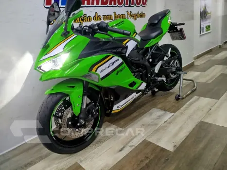KAWASAKI NINJA ZX4 RR
