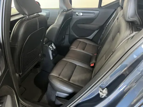 XC40 1.5 T5 Hybrid Inscription Geartronic