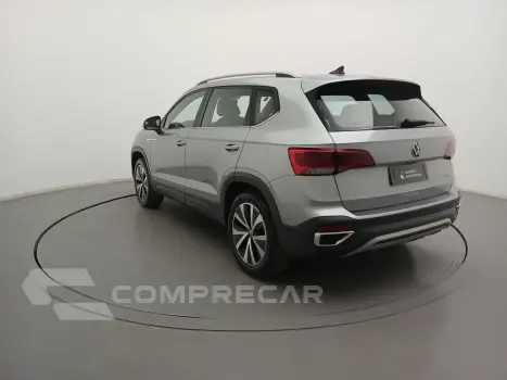 TAOS 1.4 250 TSI TOTAL FLEX HIGHLINE AUTOMÁTICO
