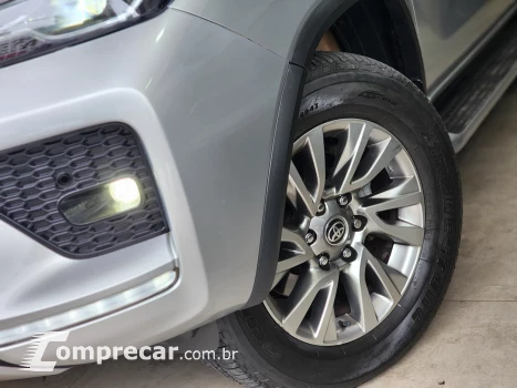 HILUX SW4 2.8 D-4d Turbo SRX 7L 4X4
