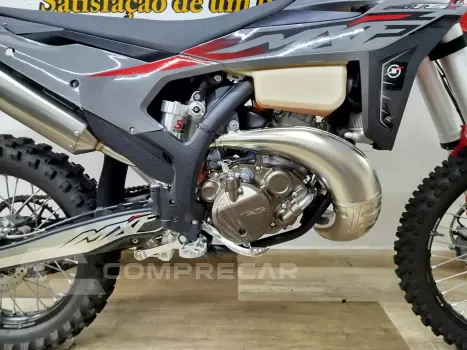 2T 250 TSX