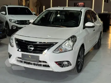 NISSAN VERSA 1.6 16V DIRECT SL 4P XTRONIC 4 portas