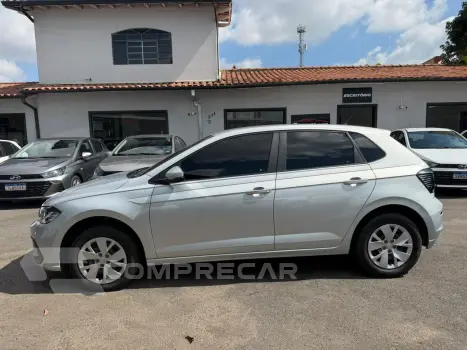 Polo Hatch 1.0 4P MPI