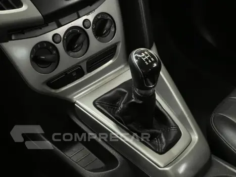 FOCUS SEDAN - 1.6 SE 16V 4P MANUAL