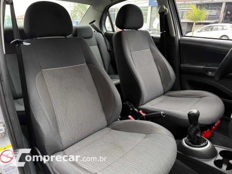 VOYAGE 1.6 MI 8V FLEX 4P MANUAL