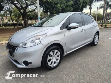 PEUGEOT 208 1.5 Active 8V 4 portas
