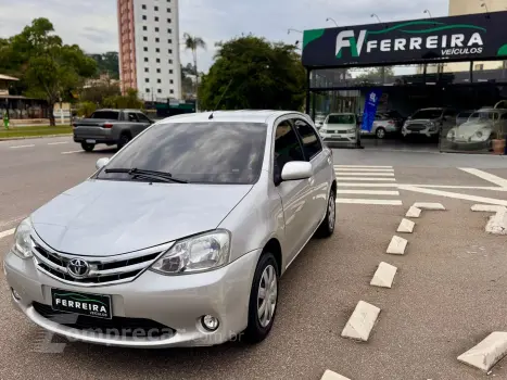 Etios 1.3 Xs 16V Flex 4P Manual