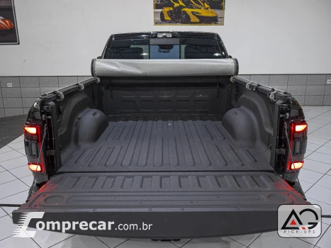 3500 6.7 I6 Turbo Laramie Night Edition CD 4X4
