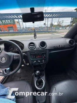 SAVEIRO 1.6 Cross CD 16V