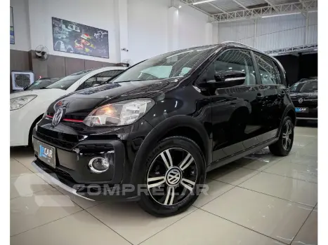 Volkswagen UP 1.0 170 TSI TOTAL FLEX XTREME 4P MANUAL 4 portas