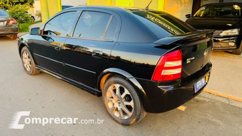 ASTRA 2.0 MPFI Advantage 8V